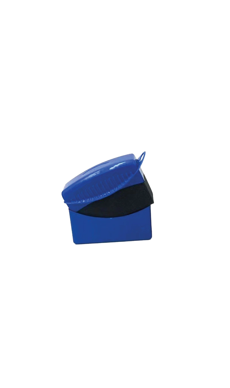 Aplicator pentru anvelope și plastice