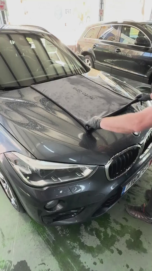 Prosop de uscare Pulloff 90×70 cm – absorbție maximă și uscare impecabilă.